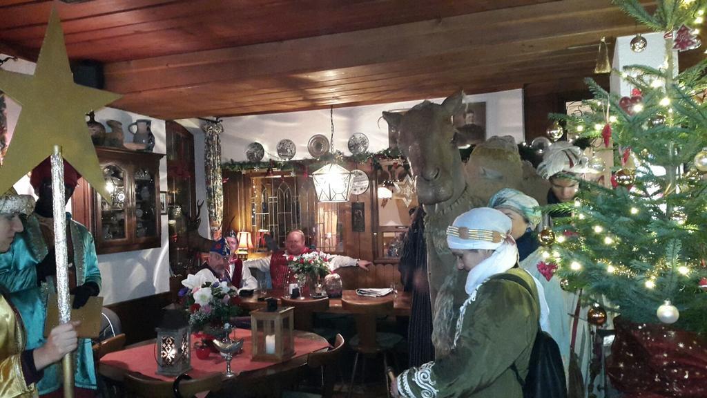 Gasthaus Zum Hirschen Staufen im Breisgau Buitenkant foto